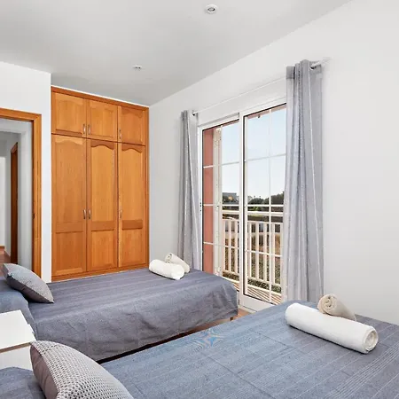 Menorca Bay 4 By Mauter *