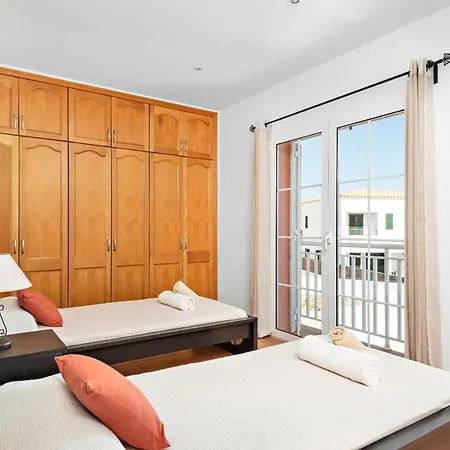 Menorca Bay 4 By Mauter *